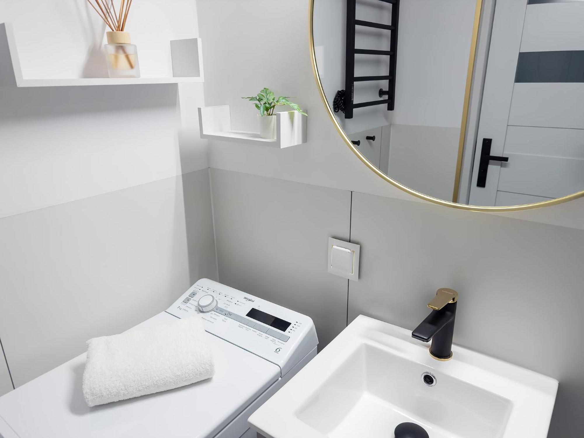 Luxury In The Center Apartment Warsaw